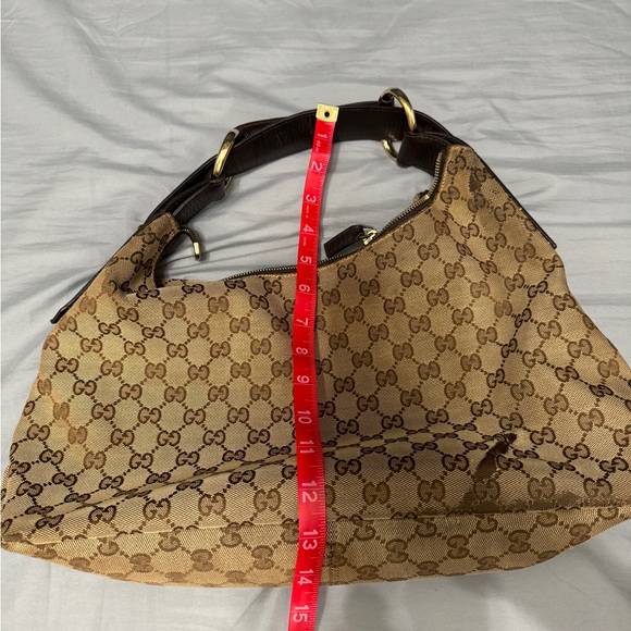 Gucci Monogram Medium Horsebit Chain Hobo - Picture 13 of 16
